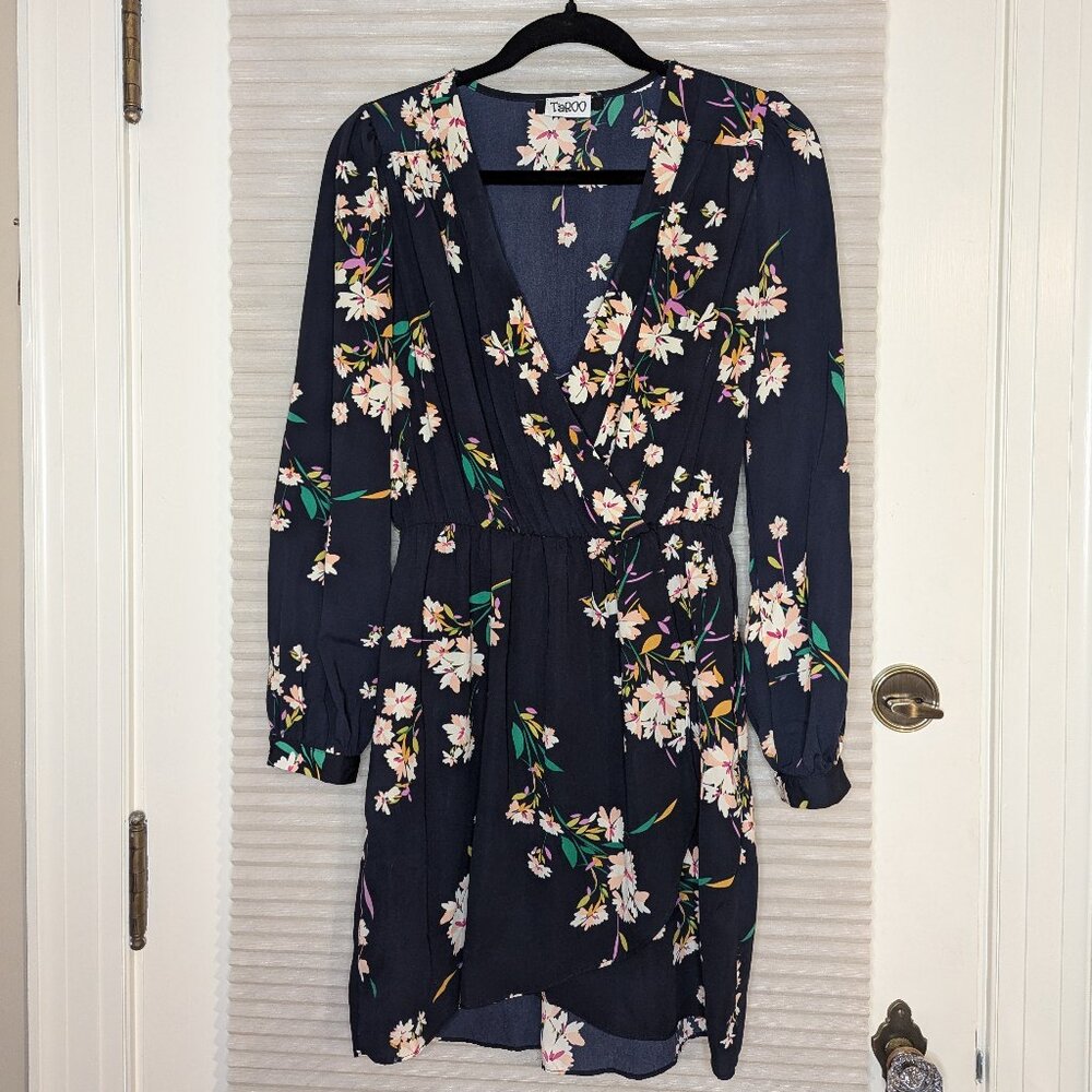Taroo (Honey Punch) Navy Short Floral Faux-wrap Dress With Long Sleeves